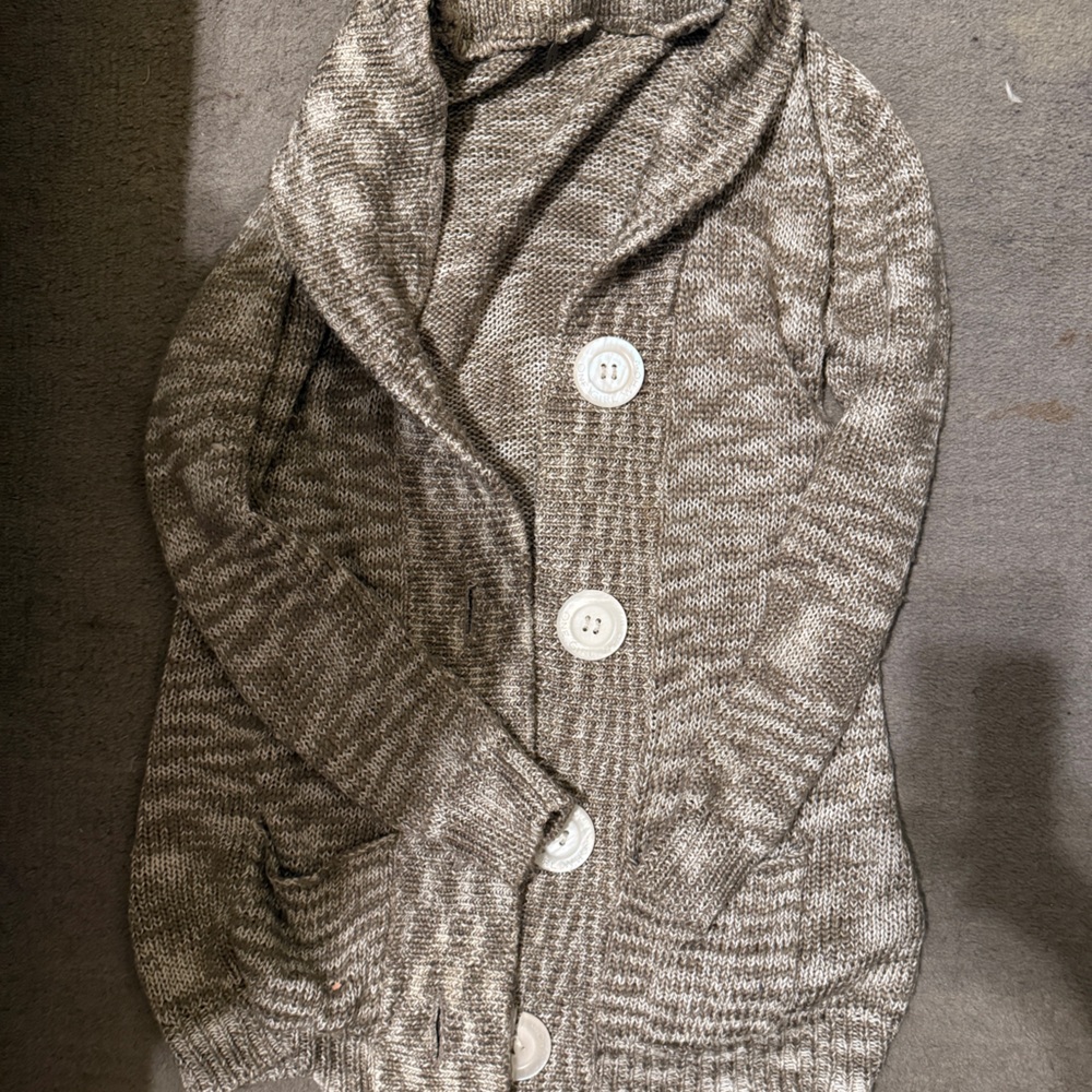 One Girl Who White Tan Cardigan Sweater Chunky Buttons Women’s Medium